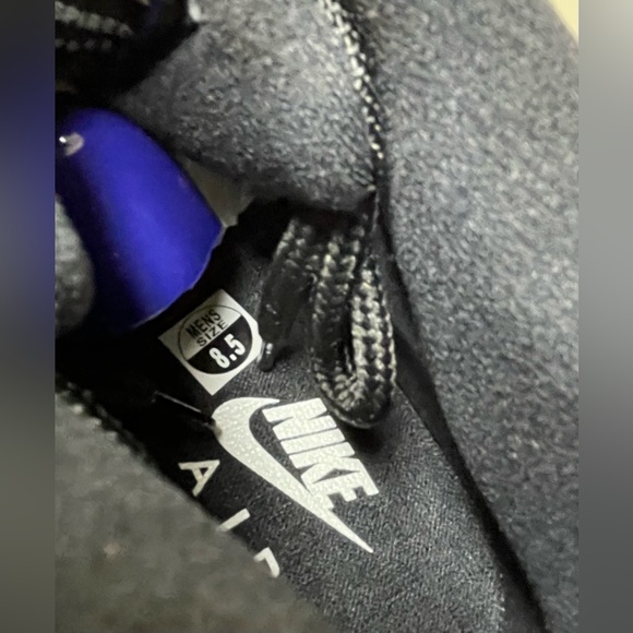 Air Jordan 11 ‘Space Jam’ - Picture 7 of 8